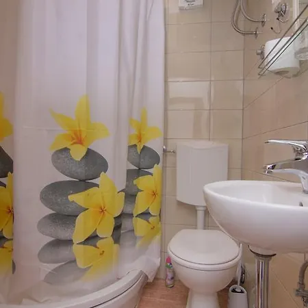 Bruno Appartement Njivice